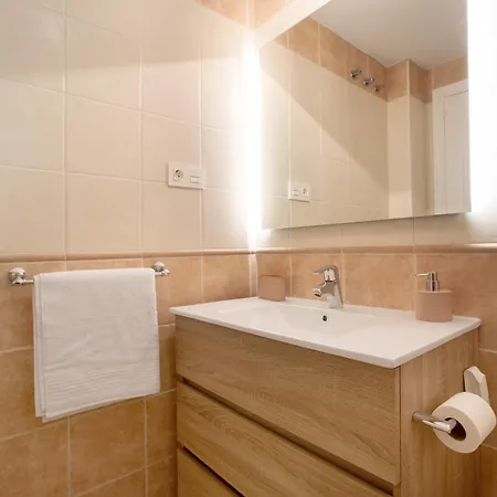 Carlos Haya Apartament Malaga